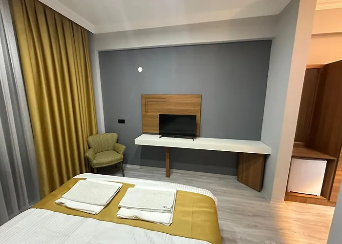 Aryainnsuit Hotel